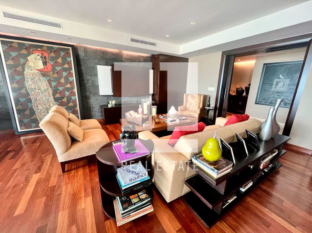 Spacious living room with elegant decor in PH Coco del Mar Panama City