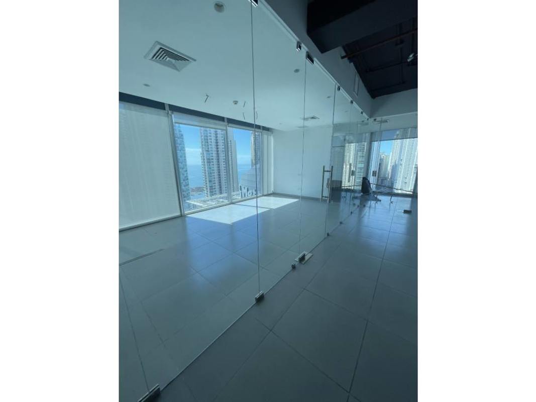 Large unfurnished commercial space for rent in Oceania Business Plaza Panama City