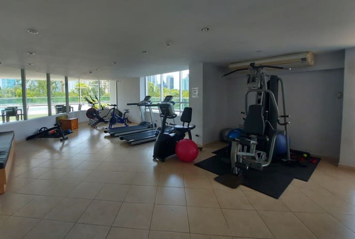 Master bedroom with panoramic views and ensuite bath PH Costa Real Costa del Este Panama