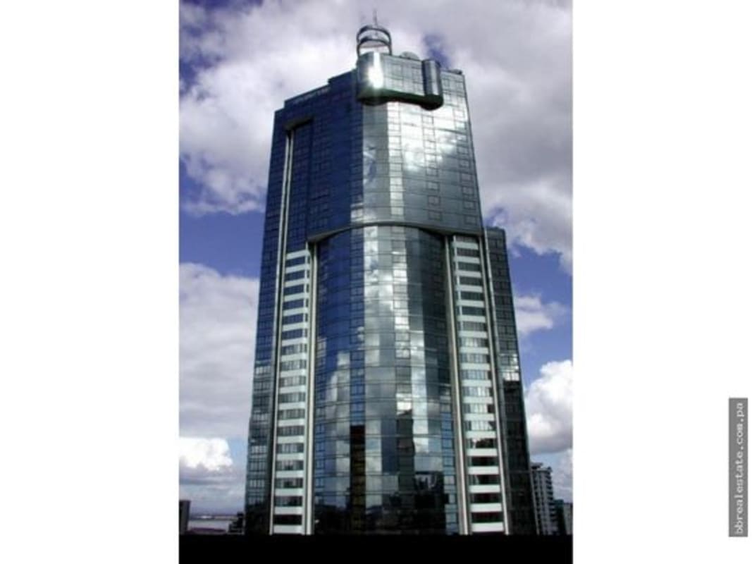 Grand lobby at Platinum Tower with luxury finishes in Punta Paitilla Panama City