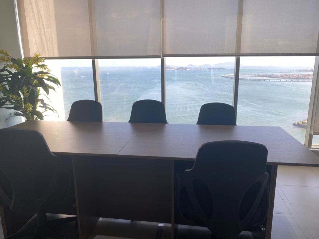 Elegant executive private office with panoramic ocean view PH BICSA Tower Panama