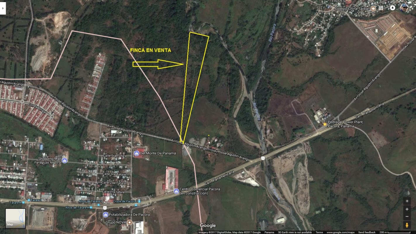Map satellite image highlighting Pacora neighborhood, commercial centers and key access Panama