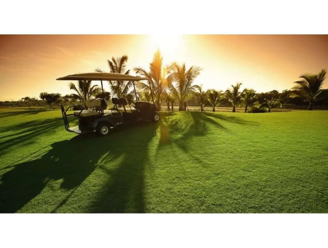 Modern gym panoramic views rooftop PH Valery Point Santa Maria Panama