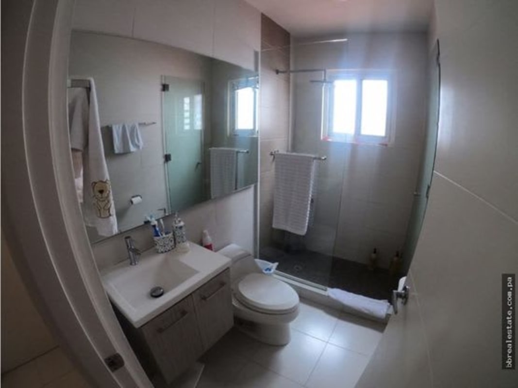 Mediterranean 3BR Home with Pool in Quintas de Versalles