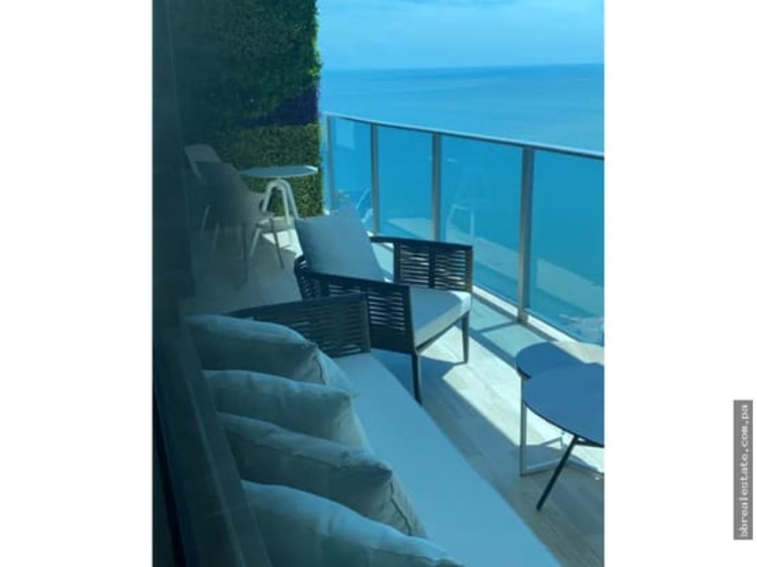 Luxury Oceanfront Apt 3BR PH Grand Tower Punta Pacífica
