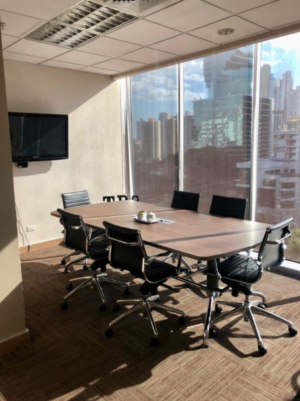 Open space commercial office modular setup PH Office One Obarrio