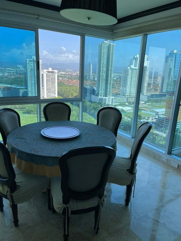 Luxury 3BR Oceanview Apartment PH Titanium Costa del Este