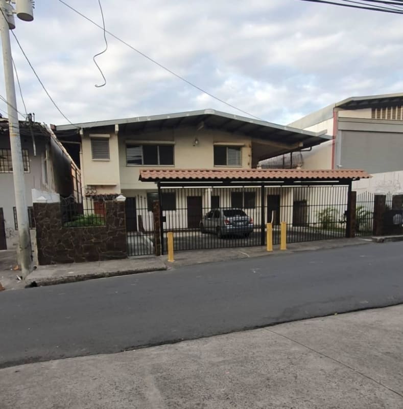 Corner lot two-story commercial building with apartments and shops Rio Abajo Panama