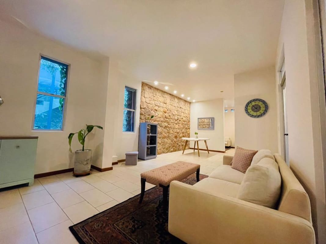 Remodeled modern kitchen with granite counters, gas cooktop in PH Casco Viejo Panama