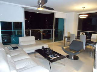 Apartment for Sale in San Francisco - 3 bedrooms