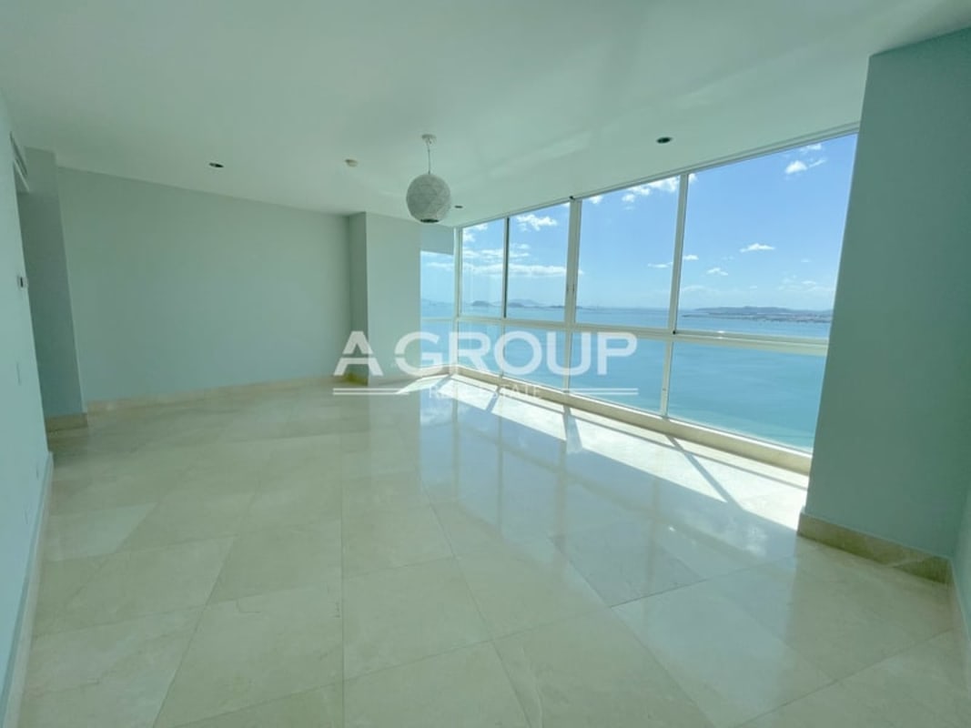 Modern bathroom marble countertop double sinks glass shower PH Bahia Pacifica Panama City