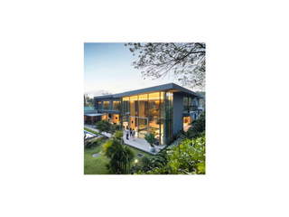 House for Sale in Clayton - 5 bedrooms