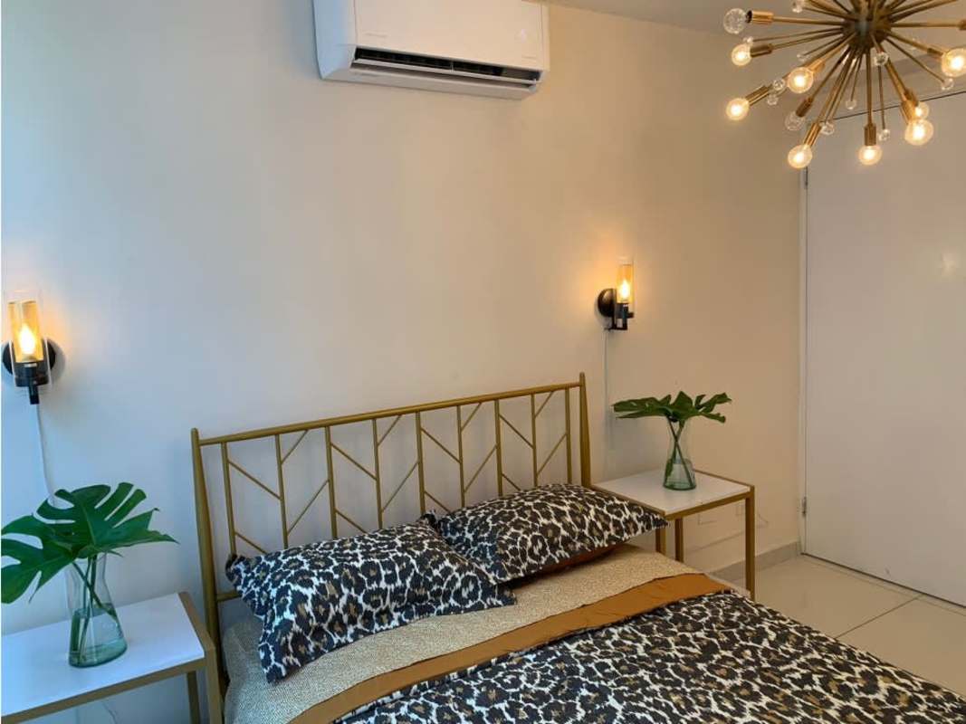 Bathroom with walk-in shower modern tile vanity PH Bela Vita Panama