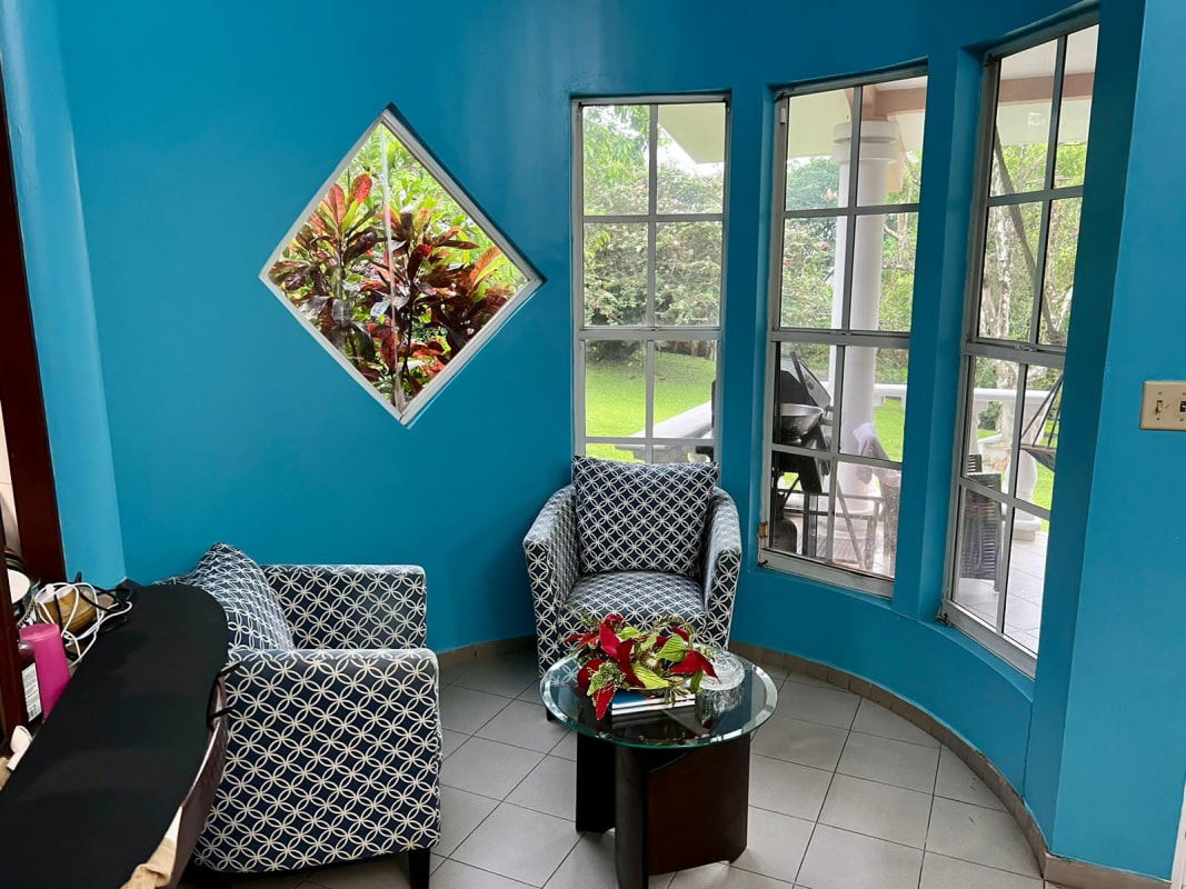 Bedroom with window natural light neutral decor Las Cumbres Panama