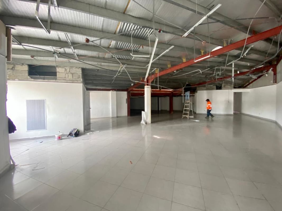 Commercial Building for Sale in Albrook Business District