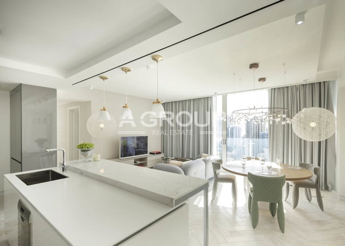 Luxury kitchen and dining space with modern design in Wanders & Yoo Marbella Panama