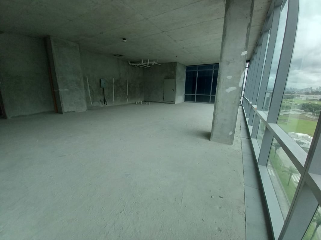 Unfinished 135m2 corporate office space shell with large windows in Santa Maria Business District Panama