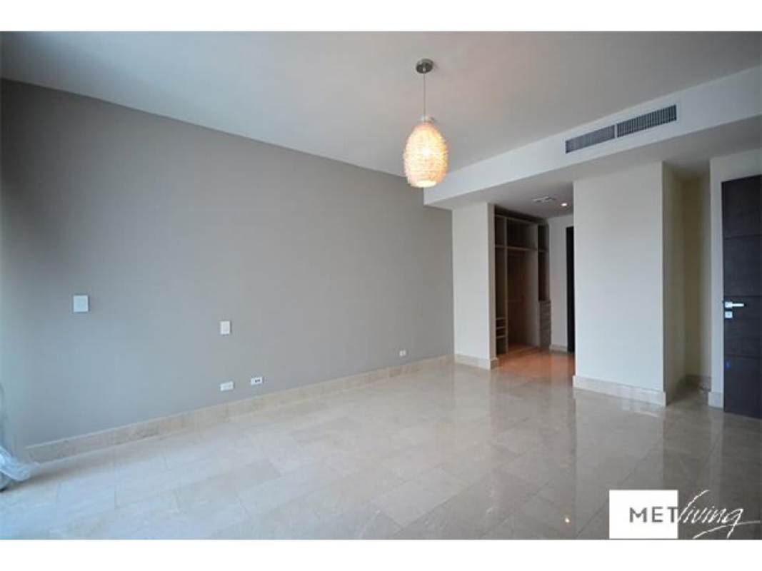 Luxury Oceanview Apartment in Grand Tower Punta Pacifica