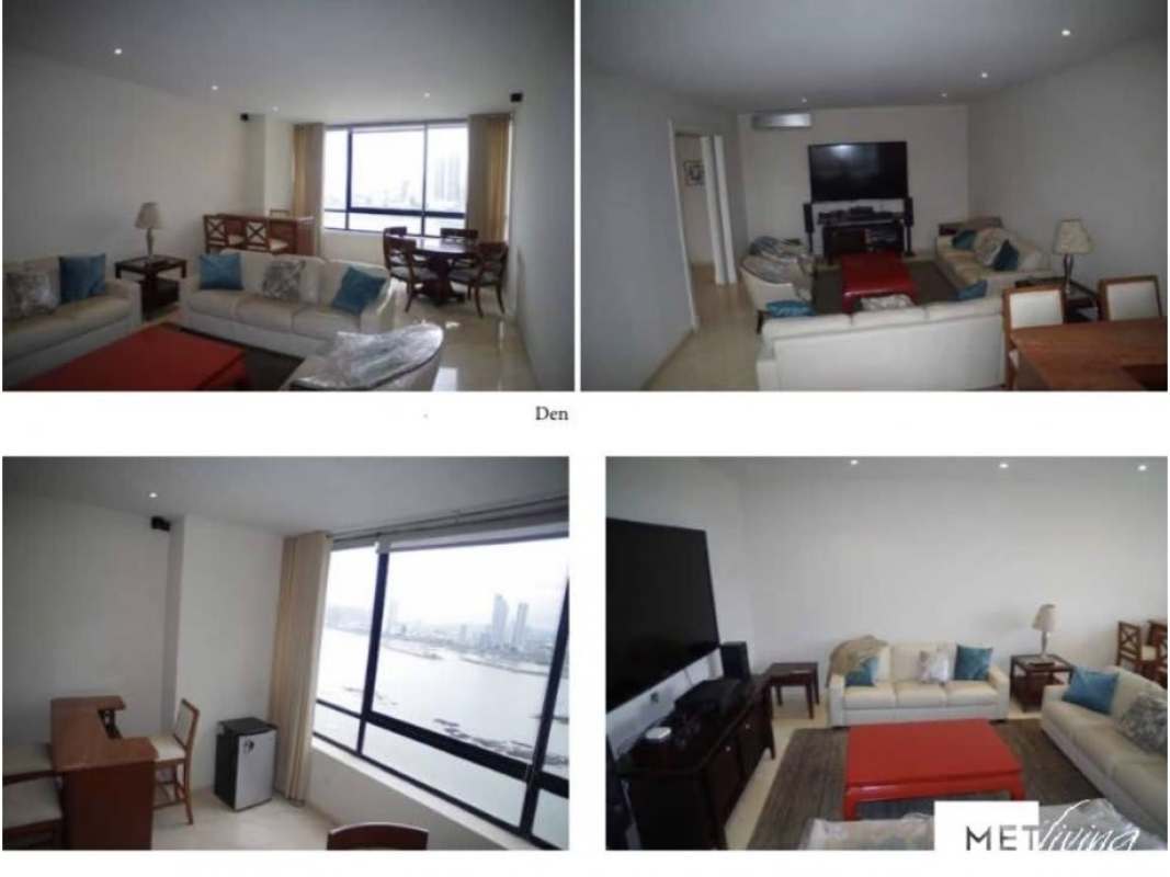 Private balcony with Pacific Ocean views overlooking Panama skyline at PH Villa Mari Punta Paitilla