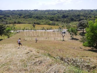 Natural hillside landscape ready for development in Santa Lucia Los Llanitos