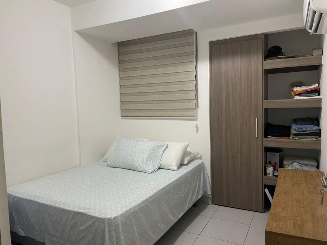 Swimming pool and lounge deck in PH Ilo by Taurus Panama City