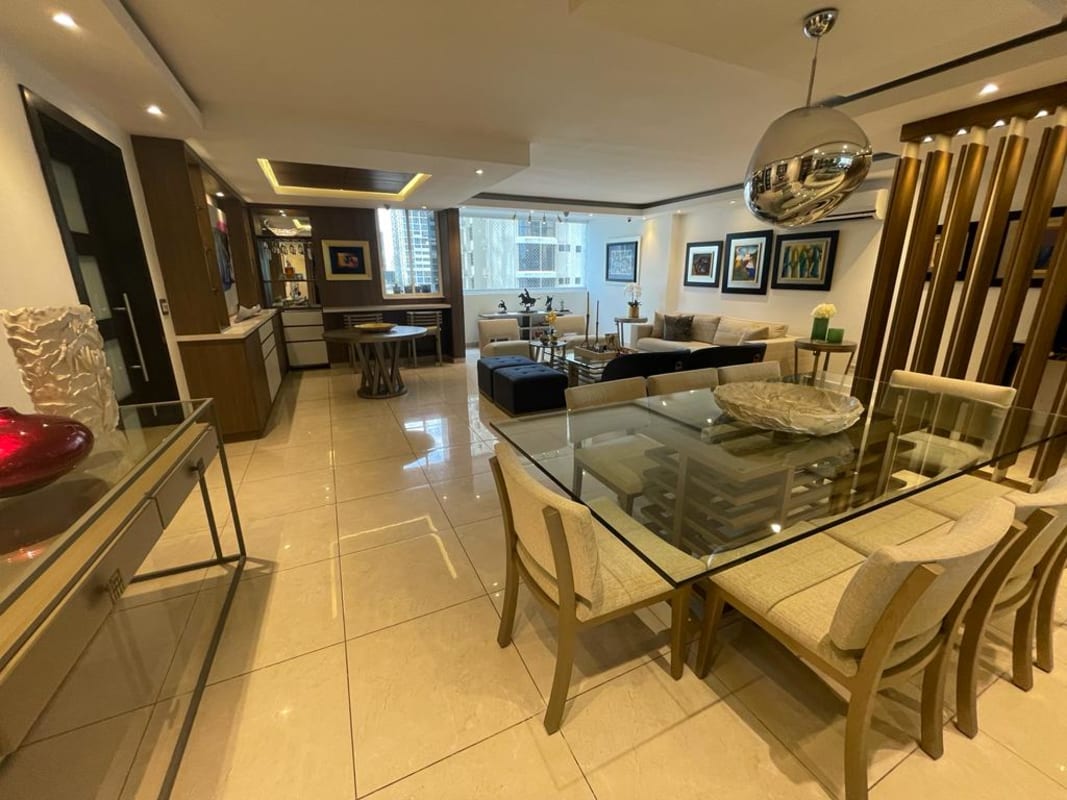 Outdoor swimming pool with jacuzzi area PH Sophia Tower Panama City