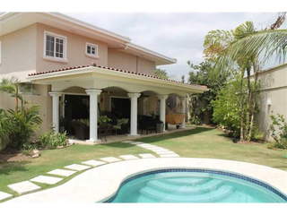 Single Family Home for Sale in Costa del Este - 4 bedrooms