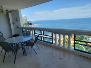 Apartment for Sale in Playa Coronado - 3 bedrooms