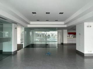 Commercial for Lease in Bella Vista - 0 bedrooms