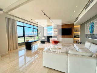 Apartment for Sale in Santa Maria - 3 bedrooms