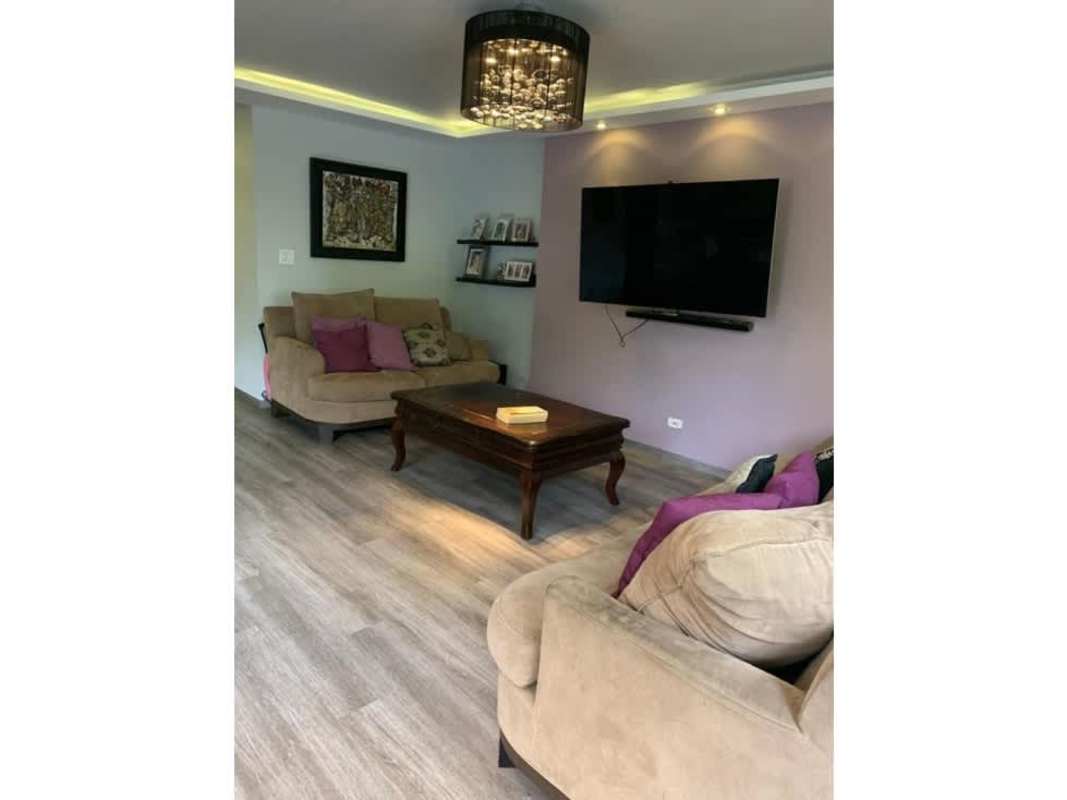 Large living room TV mount modern finishes PH Barlovento Punta Paitilla Panama City