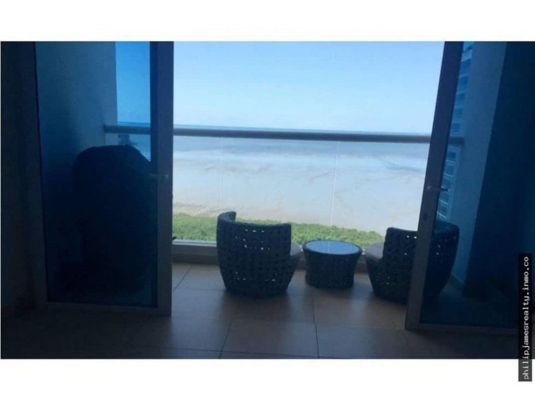 Balcony with glass railing overlooking Pacific Ocean and skyline, PH Country Club Costa del Este Panama