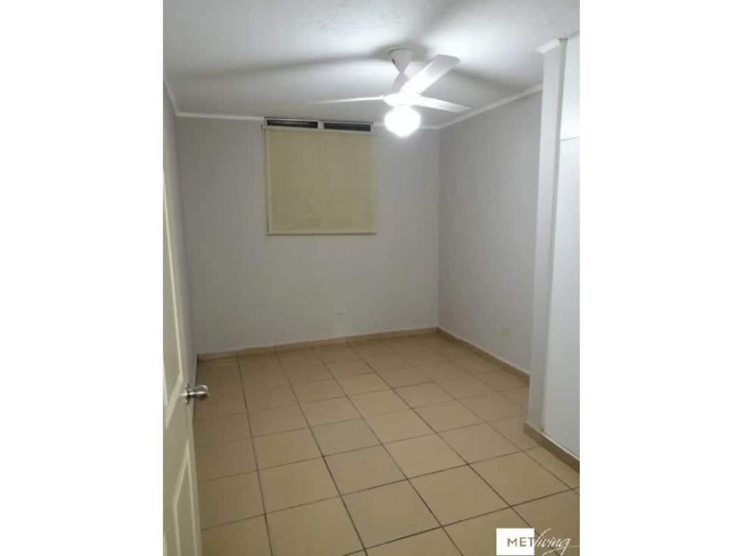Second bedroom tile floors ceiling fan window PH Pueblito Lindo Panama City