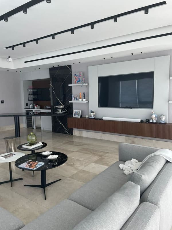 Dining room area with abundant natural light and panoramic views PH Titanium Costa del Este Panama