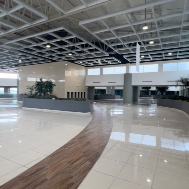 Large 504m² Commercial Space for Rent in Albrook Mall