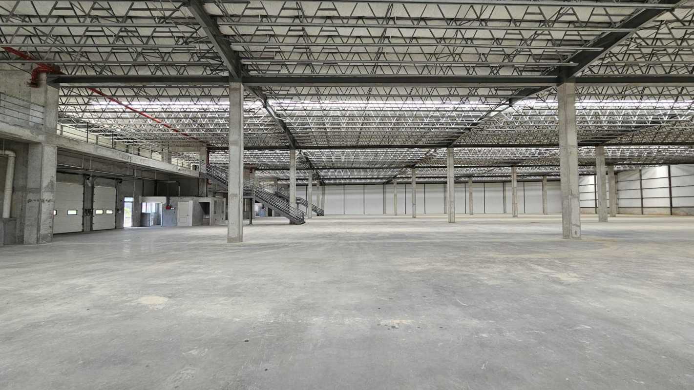 Mezzanine space inside warehouse for office storage use near Tocumen airport Don Bosco Panama