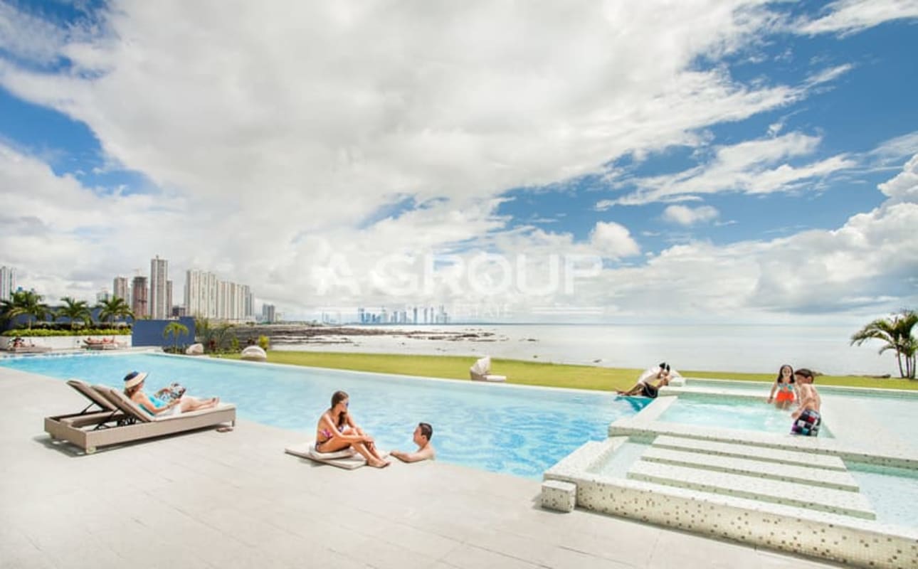 Elegant resident lounge in Grand Tower Punta Pacifica with contemporary furnishings and ocean views