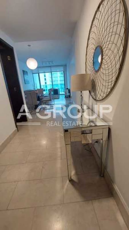 Private balcony with Pacific Ocean and Panama skyline views Grand Tower