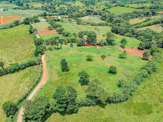 Scenic 3.15Ha Ranch Land Santa Rita Capira Gated Project