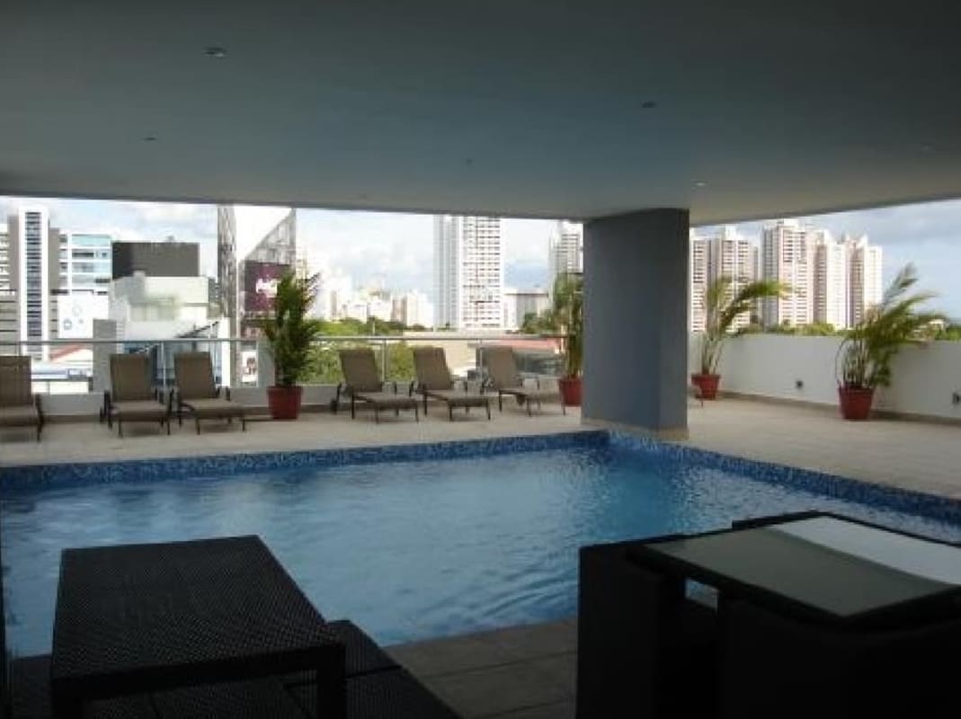 Lobby with seating, bamboo accents and modern design at PH San Francisco 67 in Panama City