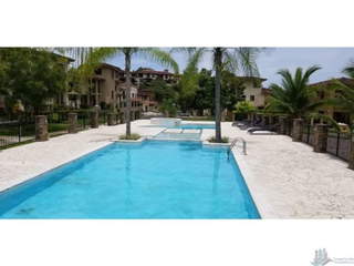 Apartment for Sale in Clayton - 3 bedrooms