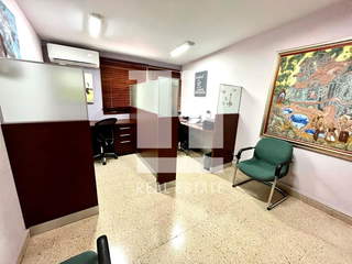 Mixed-use Commercial / Duplex for Sale in San Francisco - 5 bedrooms