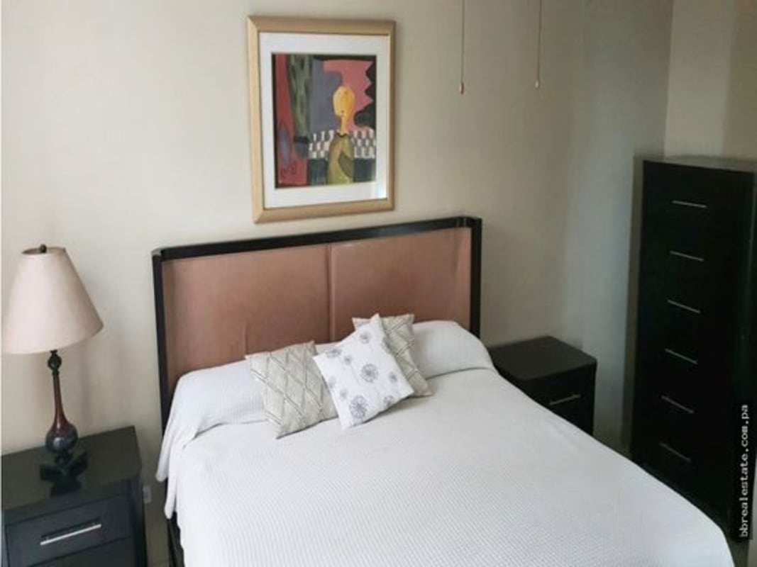 Modern bathroom with glass enclosed shower and granite countertop in PH Sunrise Tower Obarrio Panama City