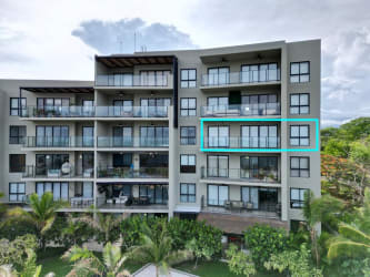 Infinity pool at seaside Punta Caelo residences in Panama with ocean view