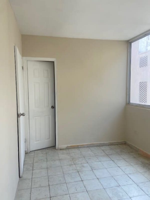 Affordable 2BR Apartments Avenida Central Santa Ana