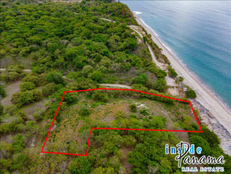 Elevated beachfront land parcel overlooking Pacific Playa El Higo Panama