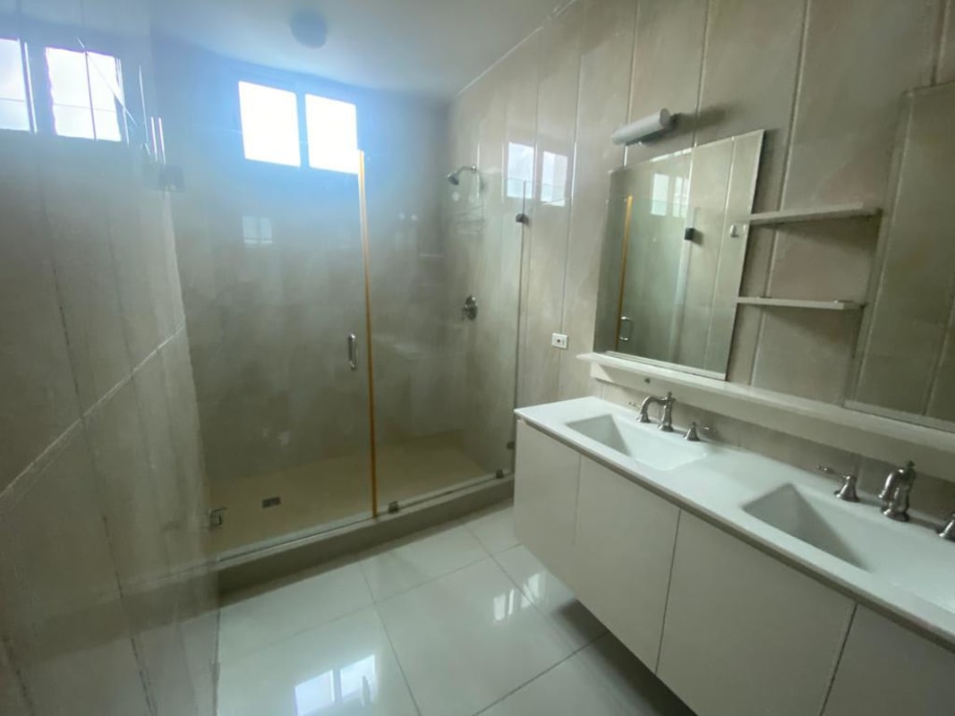 Furnished 3BR Luxury Apartment for Rent Costa del Este PH Tower