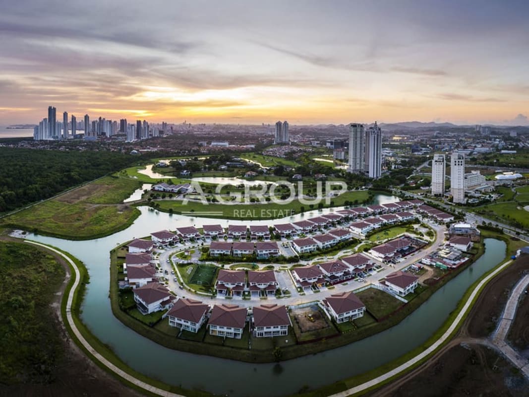 Luxury waterfront homes and water canals with skyline Santa María Panama