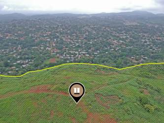 Green hills and valleys suitable for development near Panama City Arraijan region