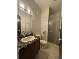 Apartment Garden Level for Sale in Clayton - 3 bedrooms